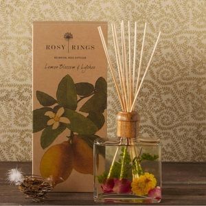 Rosy Rings Lemon Blossom & Lychee 13oz oil diffuser